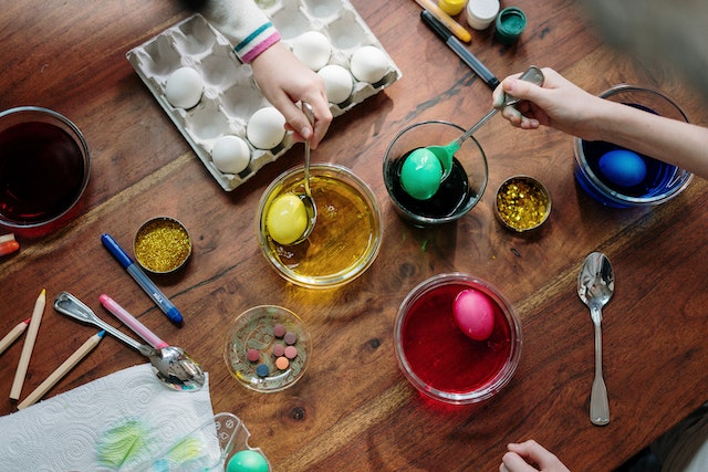 Easter in Serbia can't go without eggs dyeing!